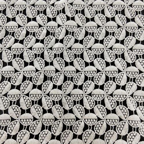 Shamrock Pattern of Chemcial Lace Embroidery Fabrics