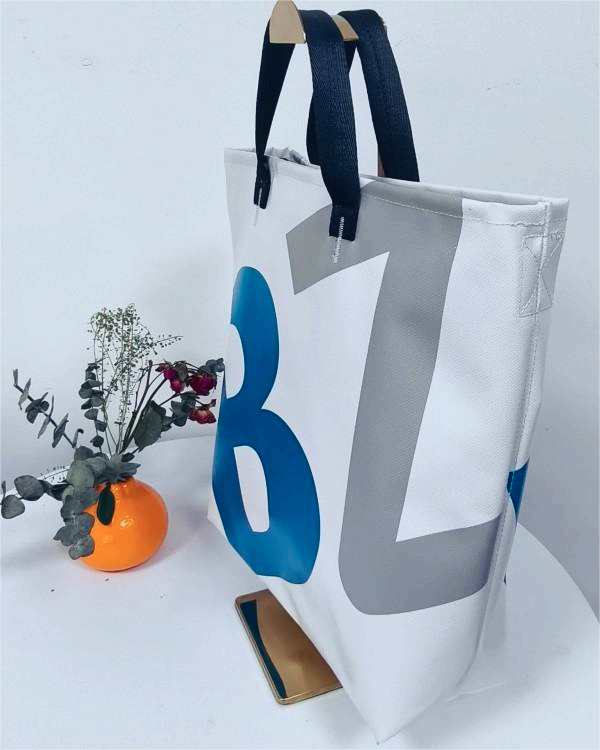 Customizable letter waterproof PVC handbag