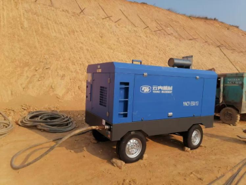 Compressori d'aria efficienti e potenti per uso industriale
