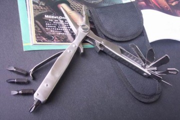 double-end pliers multi-tools w,4pcs assortd bits