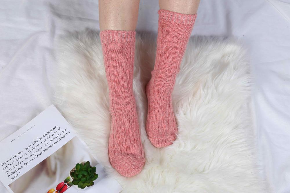Autumn and winter wool thermal stocking mid-tube