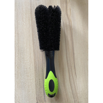 Aluminum Rim Cleaner and Tire Brush: Long Reach Auto Car Wash Scrubber