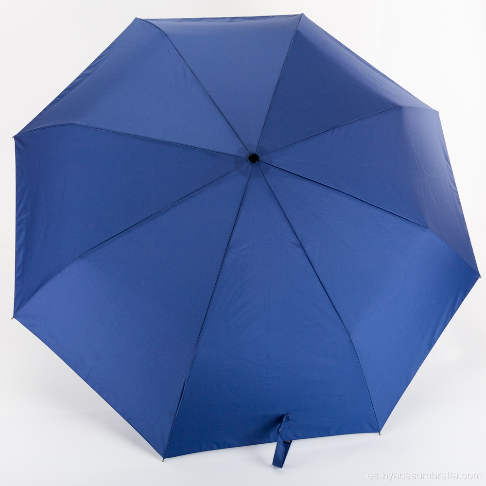 Grandes paraguas plegables que pueden proteger una mochila