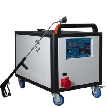 High Pressure Cleaning Machine for Removing Engine Oil Stains from Car Parts
