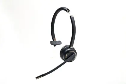 LV2800 MoDuo Bluetooth headset for the office