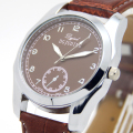 Luxury Leather Quartz Watch för män