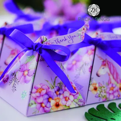 Handmade Flower Printed Pyramidal Candy Box