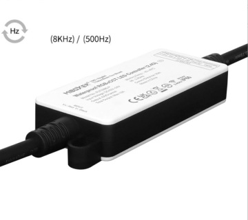 Miboxer 2,4g mini wasserdichtes RGB-Controller für 12V-24 V Lichtstreifen