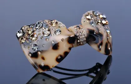 Finished products of celluloid plate - hairpin