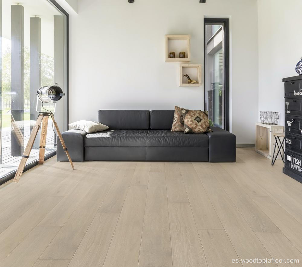 Protección ambiental del piso de ingeniero de madera sólida