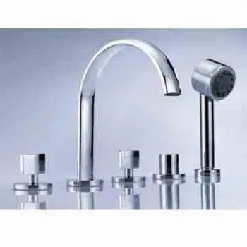 Bathtub Faucet with Two Handles and Brass Body