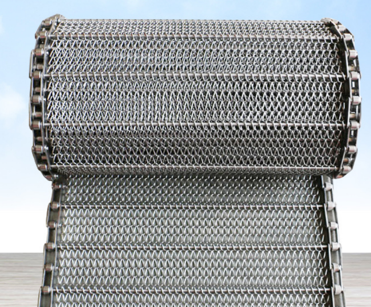 Wire mesh conveyor belt