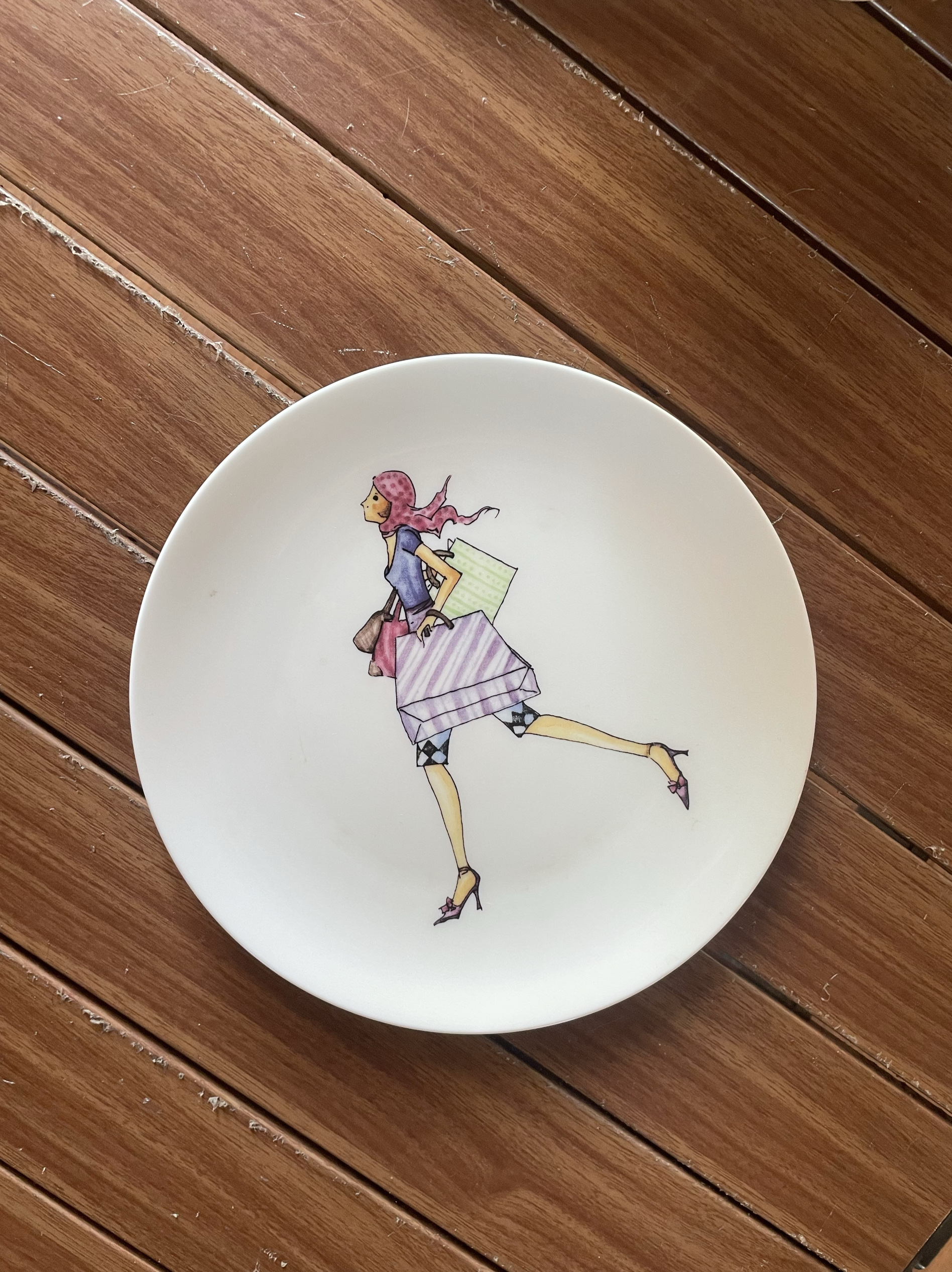 Hand drawn green edge plate