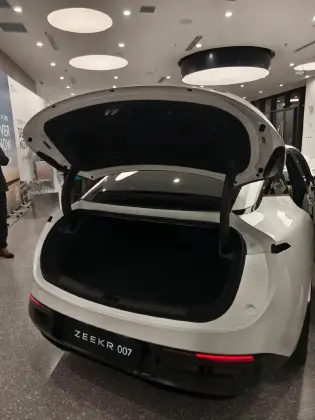 2024 Zeekr 7X 001 007 009 4WD Pure Electric Luxury Cars on Sale