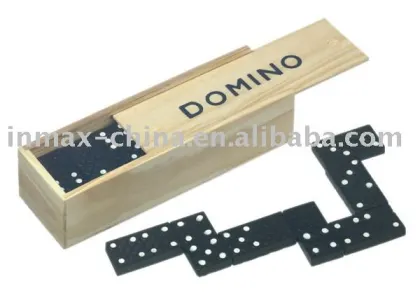 Wooden games: Domino