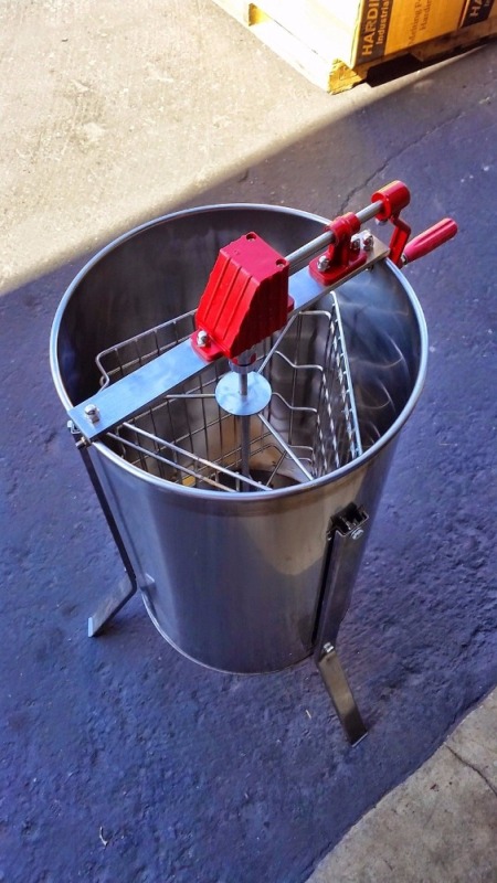 Professional 3 Frame SS Honey Extractor or Beekeeper Supply or Beehive Processing