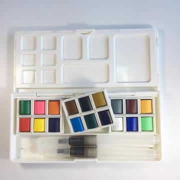 Manufactory wholesale solid watercolor paint set with brush pen