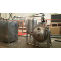 Low temperature vacuum tray dryer for fruit