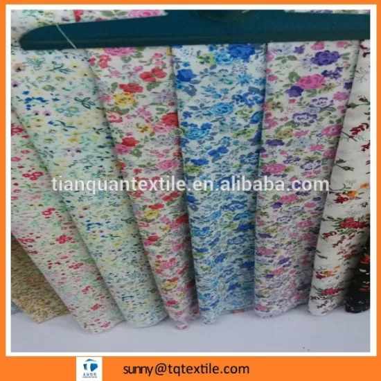 100% cotton printed poplin fabric with little flowel printed 40S in stocks