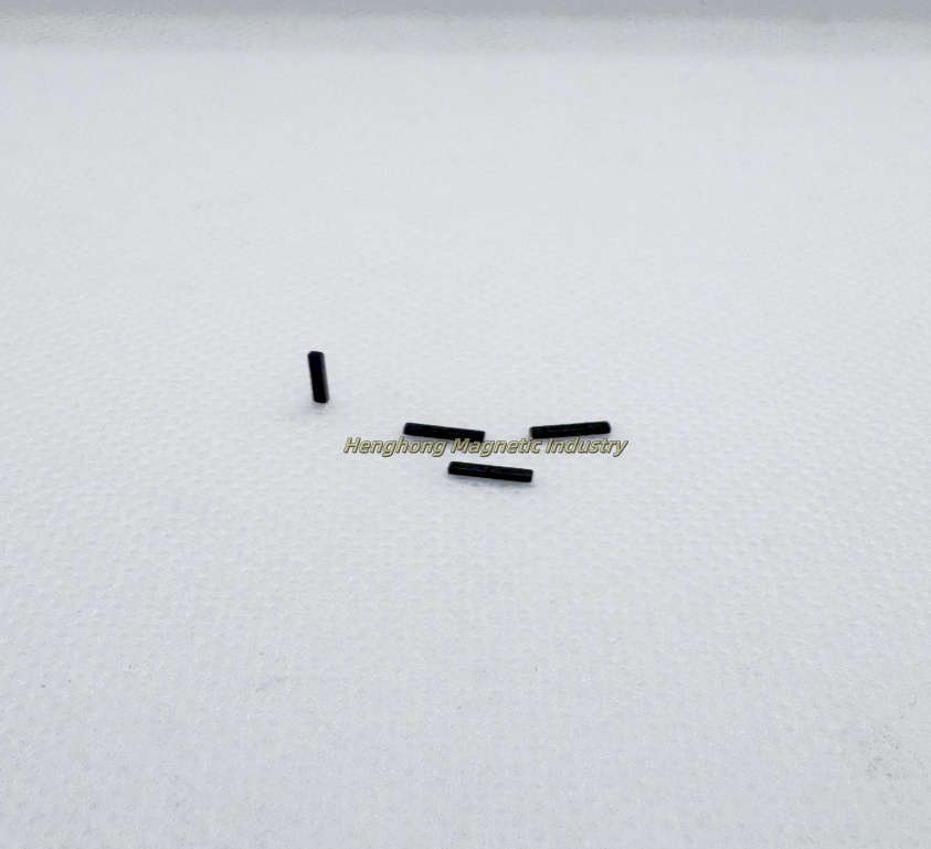Bar shaped neodymium iron boron strong magnetic field