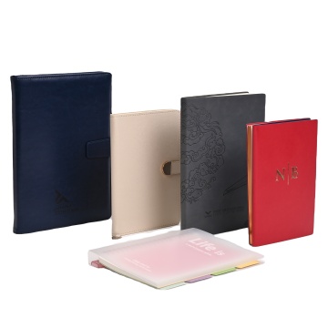 Notebook all'ingrosso e materiali scolastici: riviste, raccoglitori e altro ancora