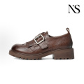 Mocassins com alça Monk Kiltie Brogue de couro marrom