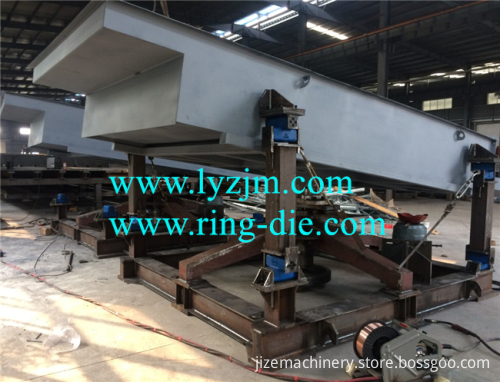 Advanced BF14100 Wood Chips Linear Screener for MDF Production Line: An Efficient Vibrating Sieve Solution