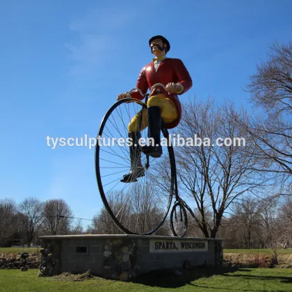 High quality fiberglass resin scultpture large riding bike statue for sale