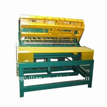 Automatic welded wire mesh machine for panel