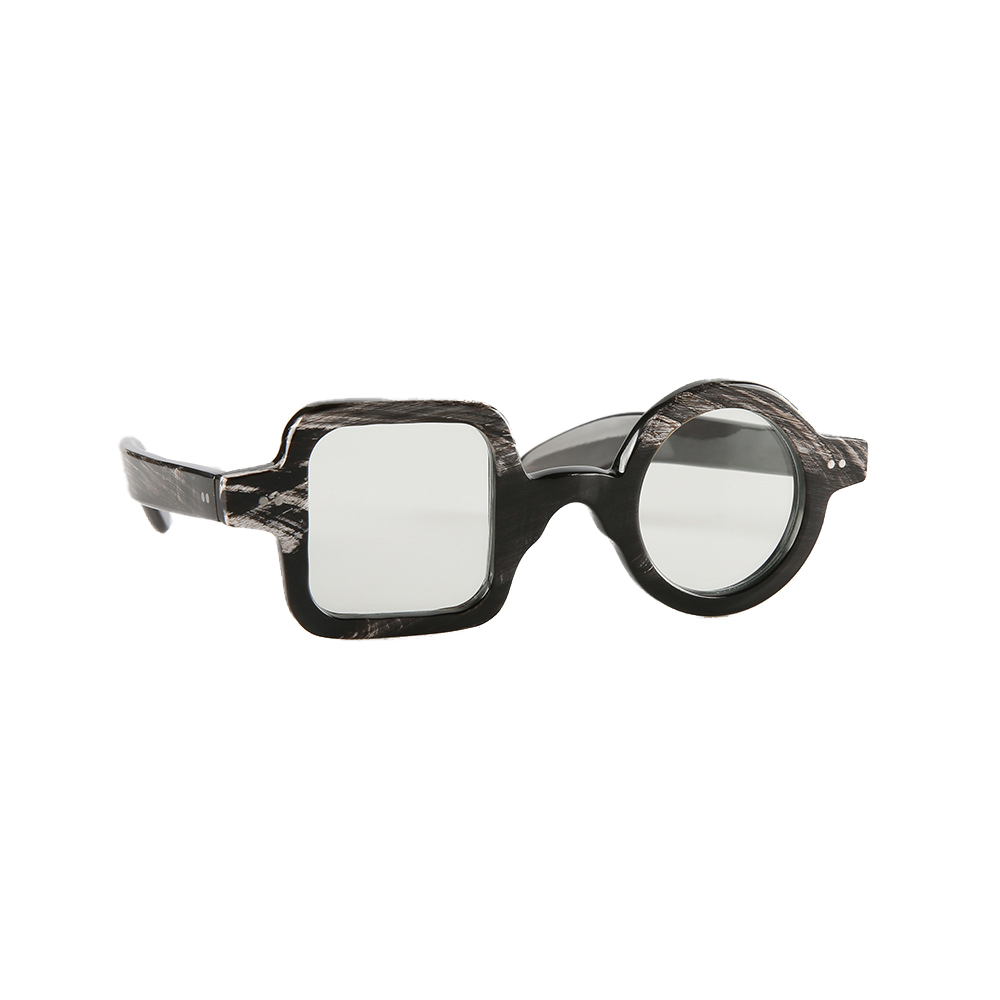 Stylish Buffalo Horn Frame