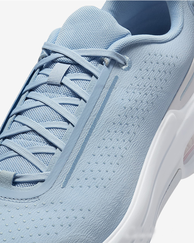 Men's Athletic Shoes with Ventilated Mesh Upper