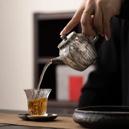 Retro Japanese-Style Motao Yincai Leshan Teapot for Kung Fu Tea Preparation