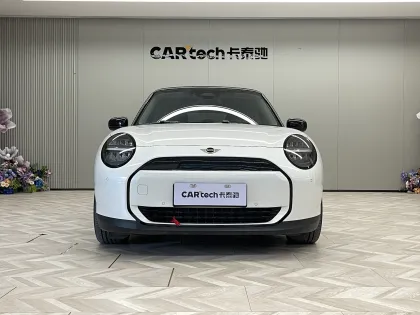 Electric MINI COOPER 2025 456km COOPER E Classic