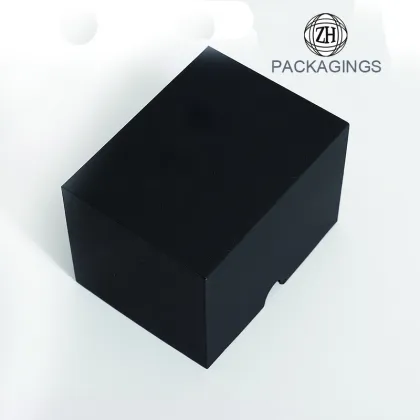Luxury custom foil stamped box for goods display