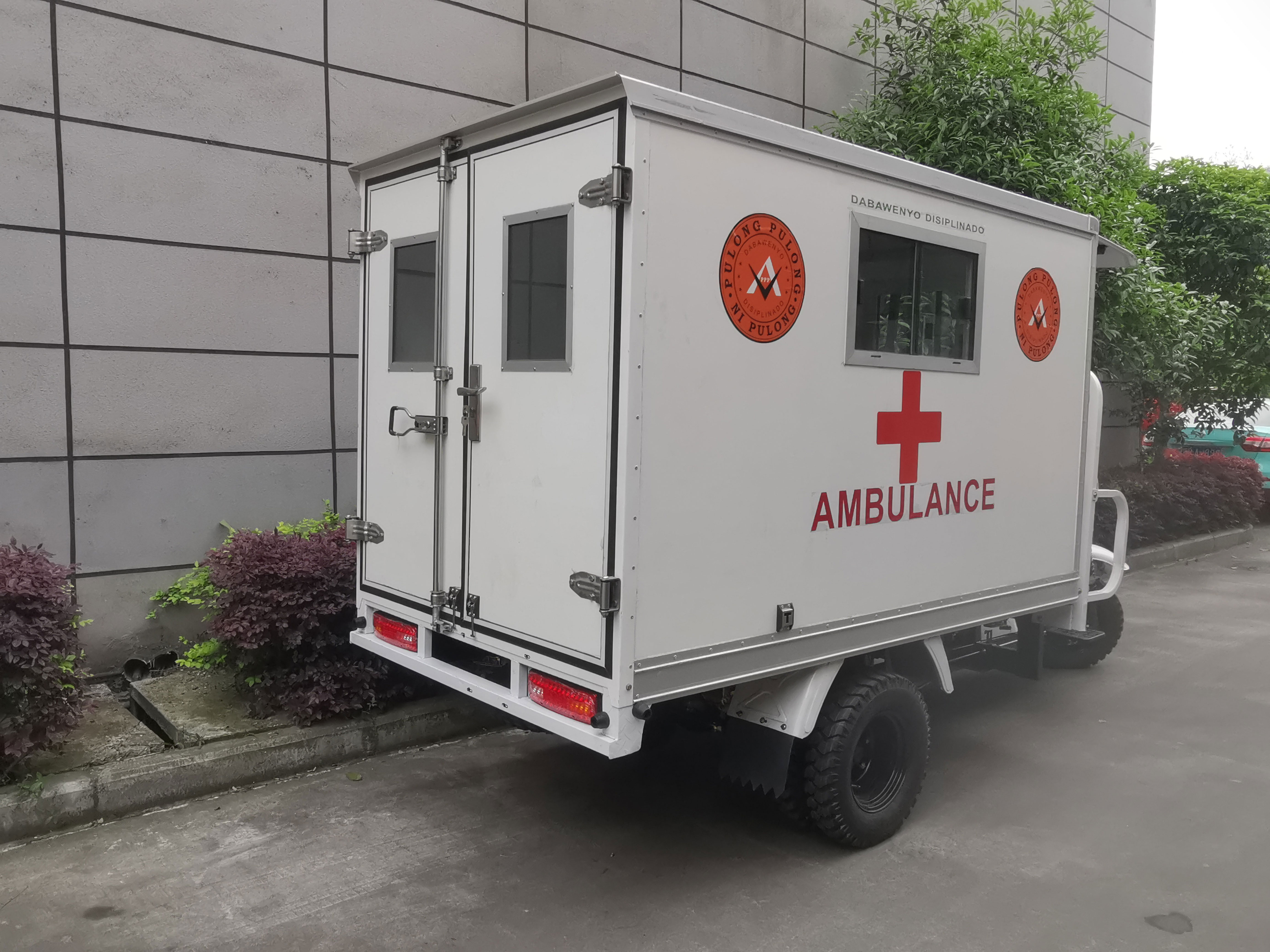 Ambulancia tipo Hanhoo triciclo especial