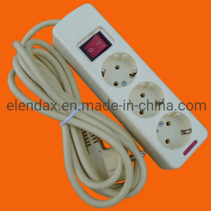 Soket Ekstensi Daya 3 Arah E5003E