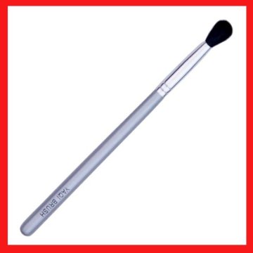 Synthetic hair foundation brush