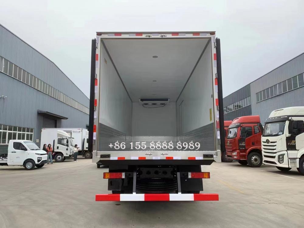 Dongfeng Tianlong Kl Refrigerated Truck 8 Jpg