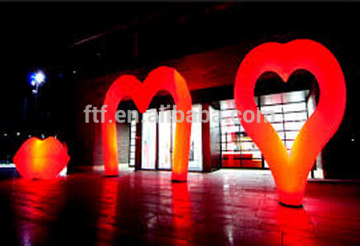 Romance inflatable heart arch with led