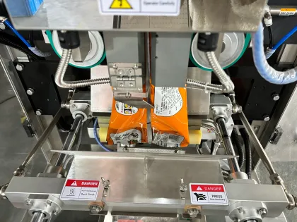 Snacks Potato Chips Popcorn Nuts Grain Packaging Machine