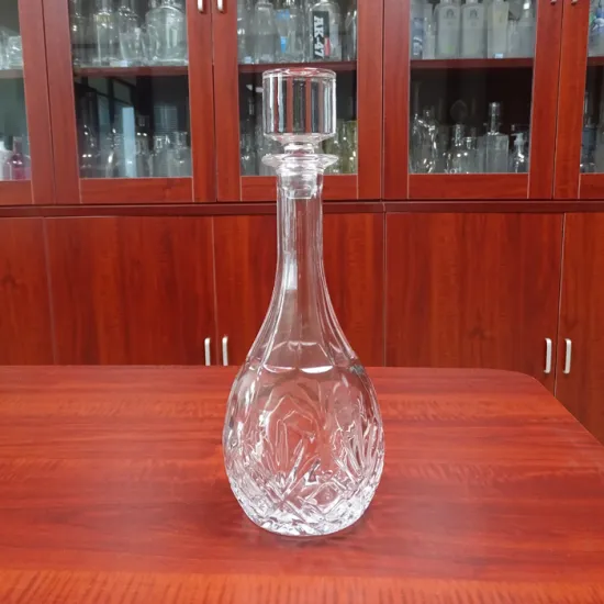 wholesale 900ml beautiful glass crystal decanter with stopper