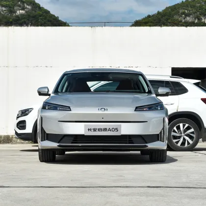 2024 Changan Qiyuan A05 Hybrid Electric Vehicle