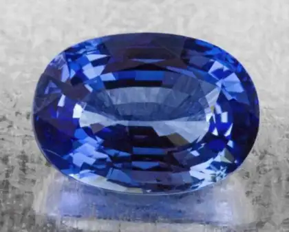 Siri Lanka natural blue sapphire gem stone jewelry