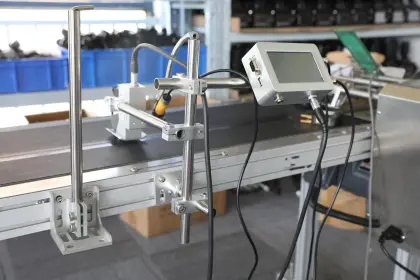 High Technology Tij Thermal Inkjet Printer - Intelligent Inkjet Batch Code Printer for Industrial Use