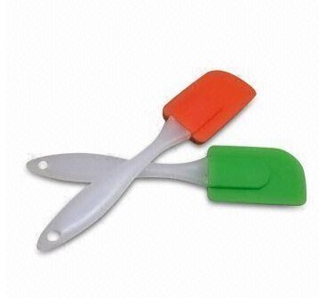 Butter knives