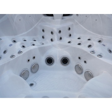 Large Capacity 5 Persons Spa Tub