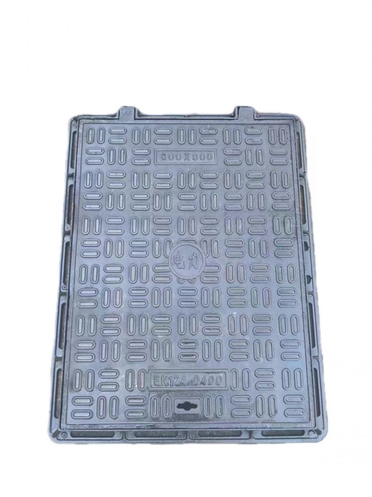 Square ductile cast iron manhole cover D400