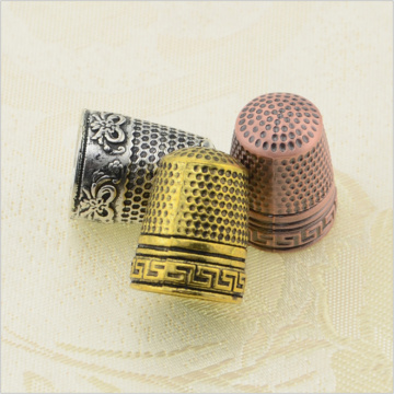 DONYAMY 1pc Metal Sewing Thimbles Finger Protector Sewing Tools Hand Needlework Accessory Nice Gift&Collection