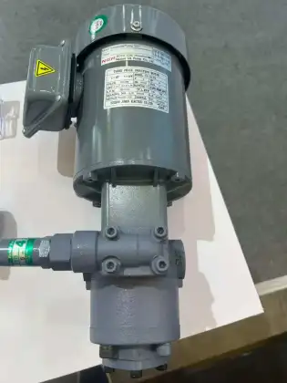 NOP Gear Pump Japanese TOP-216HBMVP
