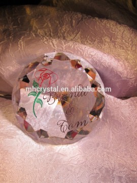 Personalised diamond shaped crystal paperweight MH-9423